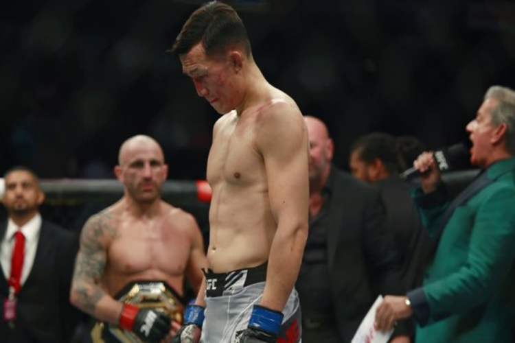 ซอมบี้เกาหลีชี้อาจเลิกเล่นหลังจากแพ้โวลคานอฟสกี้ที่ UFC 273